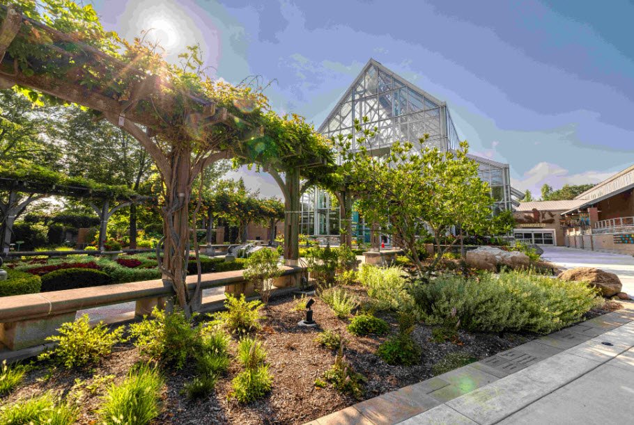 White River Gardens, United States